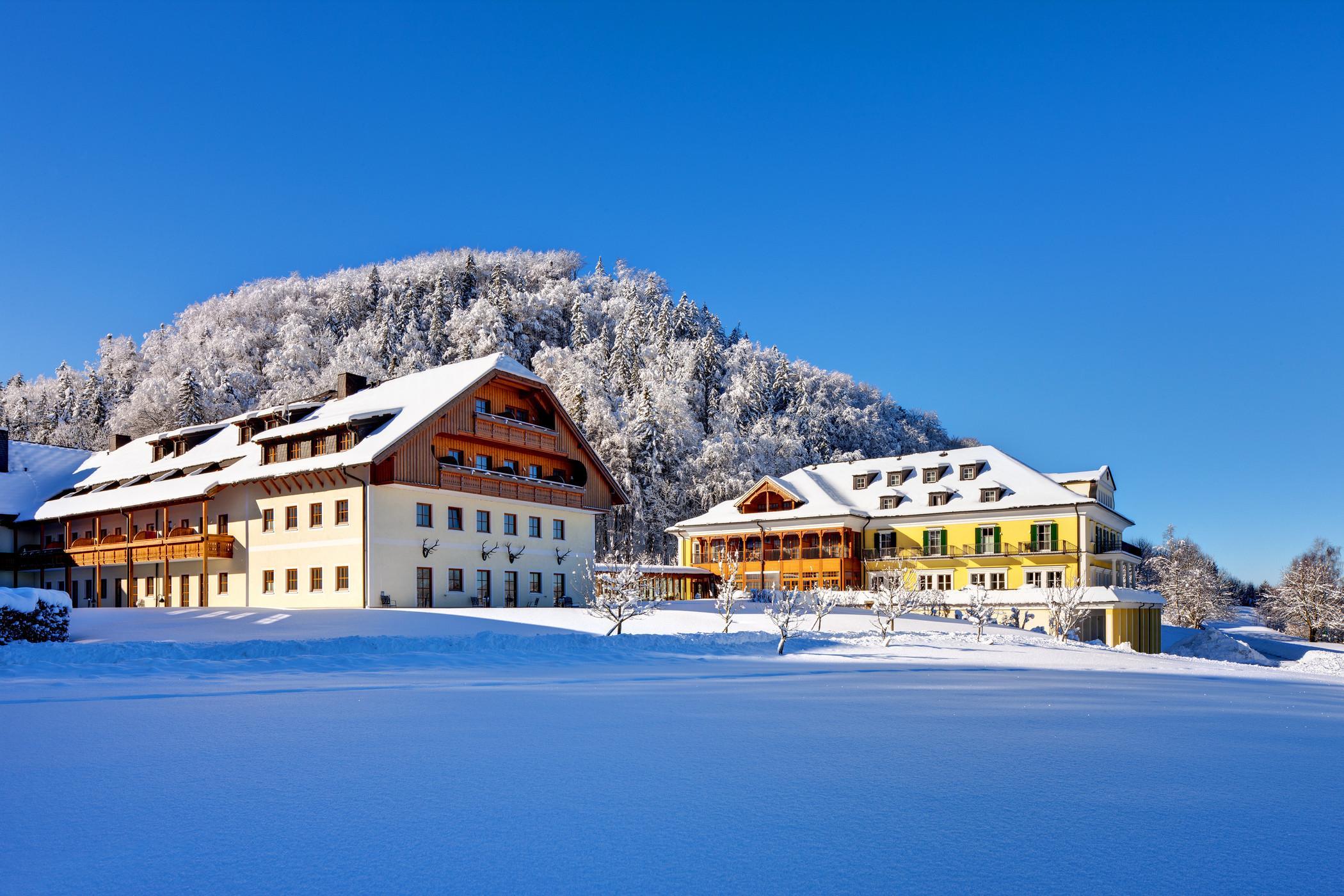 Arabella Jagdhof Resort Am Fuschlsee, A Tribute Portfolio Hotel Hof bei Salzburg Exterior photo