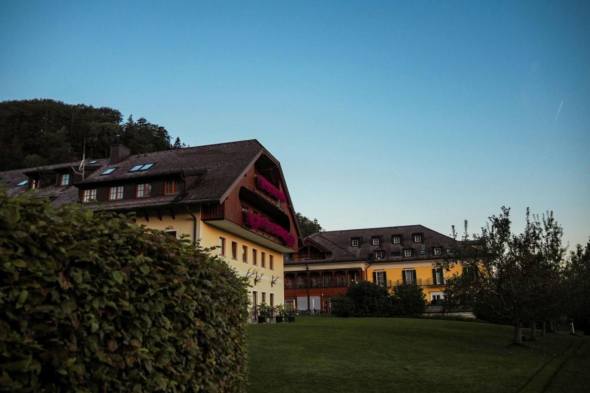 Arabella Jagdhof Resort Am Fuschlsee, A Tribute Portfolio Hotel Hof bei Salzburg Exterior photo