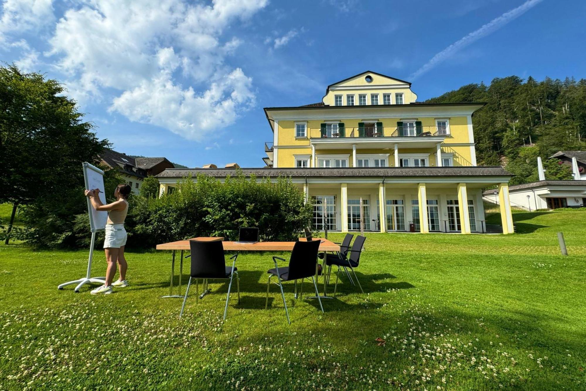 Arabella Jagdhof Resort Am Fuschlsee, A Tribute Portfolio Hotel Hof bei Salzburg Exterior photo